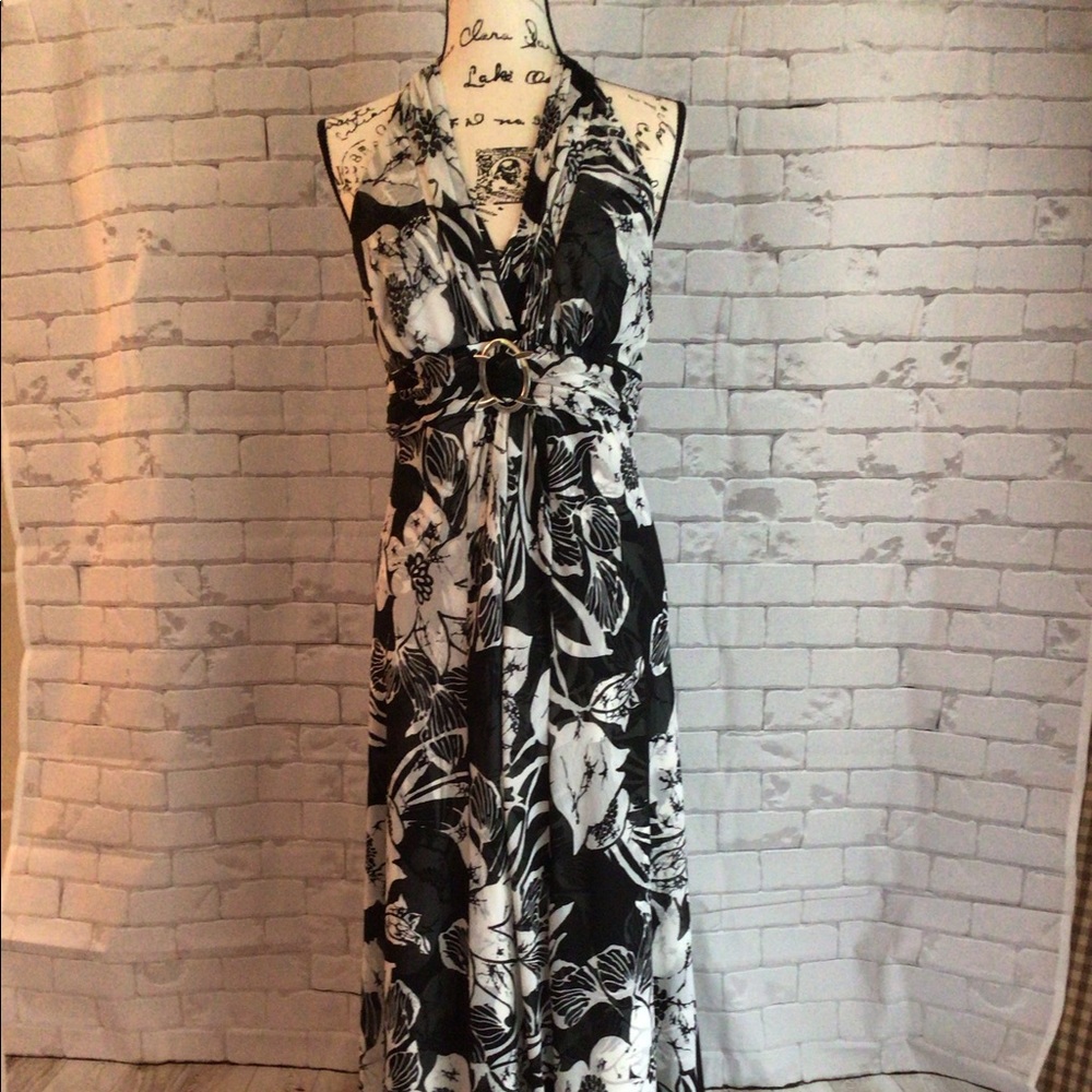 White House/Black Market Cocktail Dress